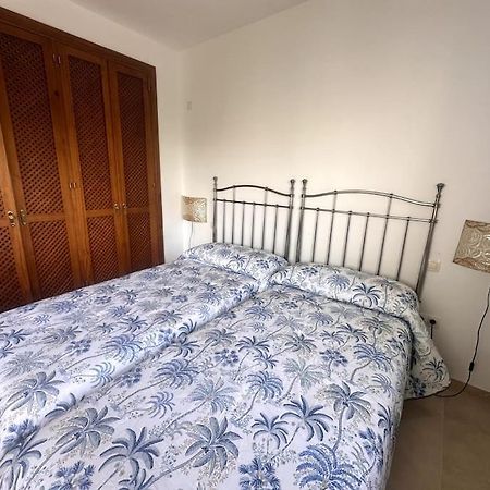 Costalita Beach Apartamento En 埃斯特波纳 外观 照片