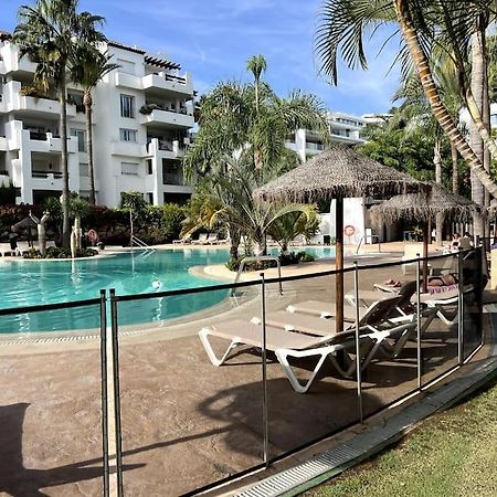 Costalita Beach Apartamento En 埃斯特波纳 外观 照片