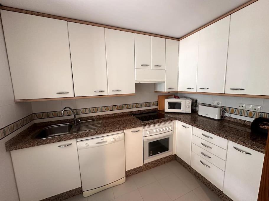 Costalita Beach Apartamento En 埃斯特波纳 外观 照片